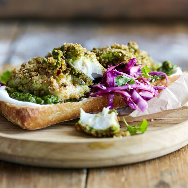 PESTO PRINCESS_Asian fish finger butty_ 201912874_LOW RES